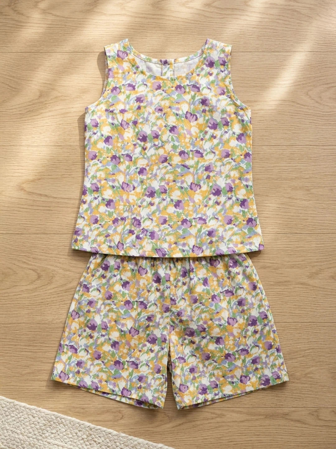 Cotton sleeveless top and shorts for girls
