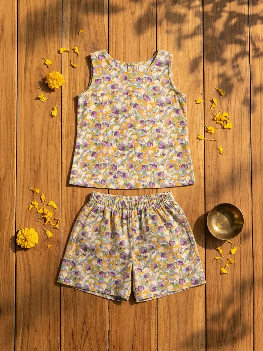 Cotton sleeveless top and shorts for girls