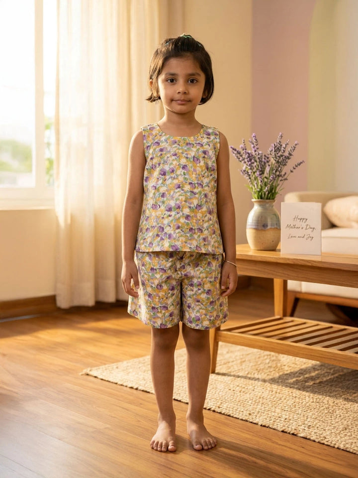 Cotton sleeveless top and shorts for girls