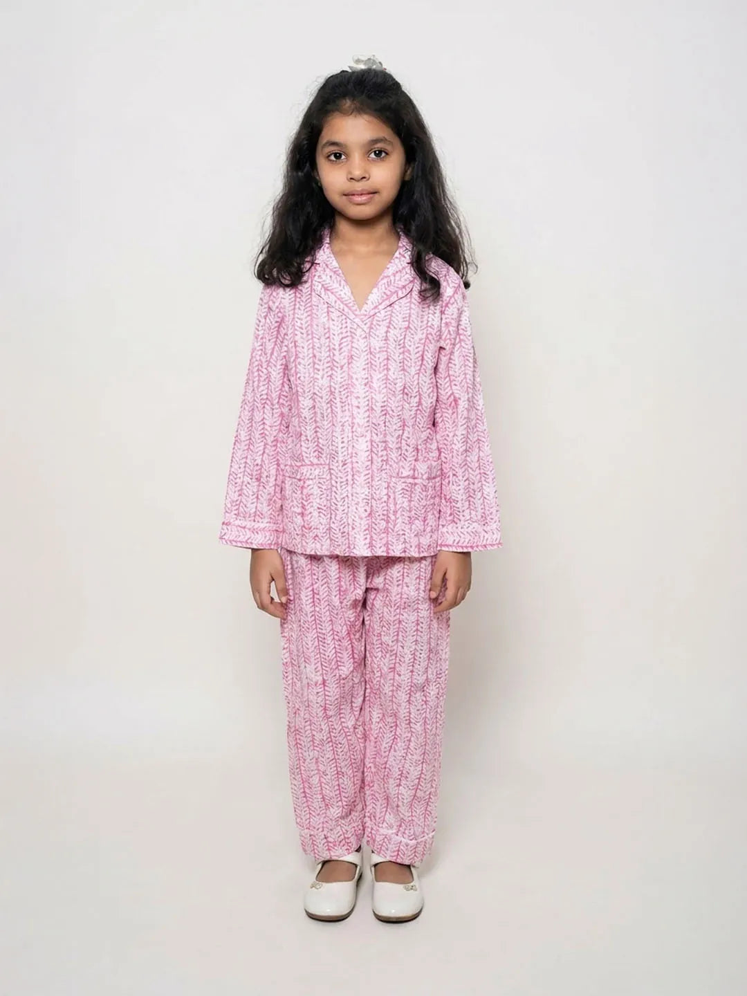 Pure cotton red-and-white night suit girls