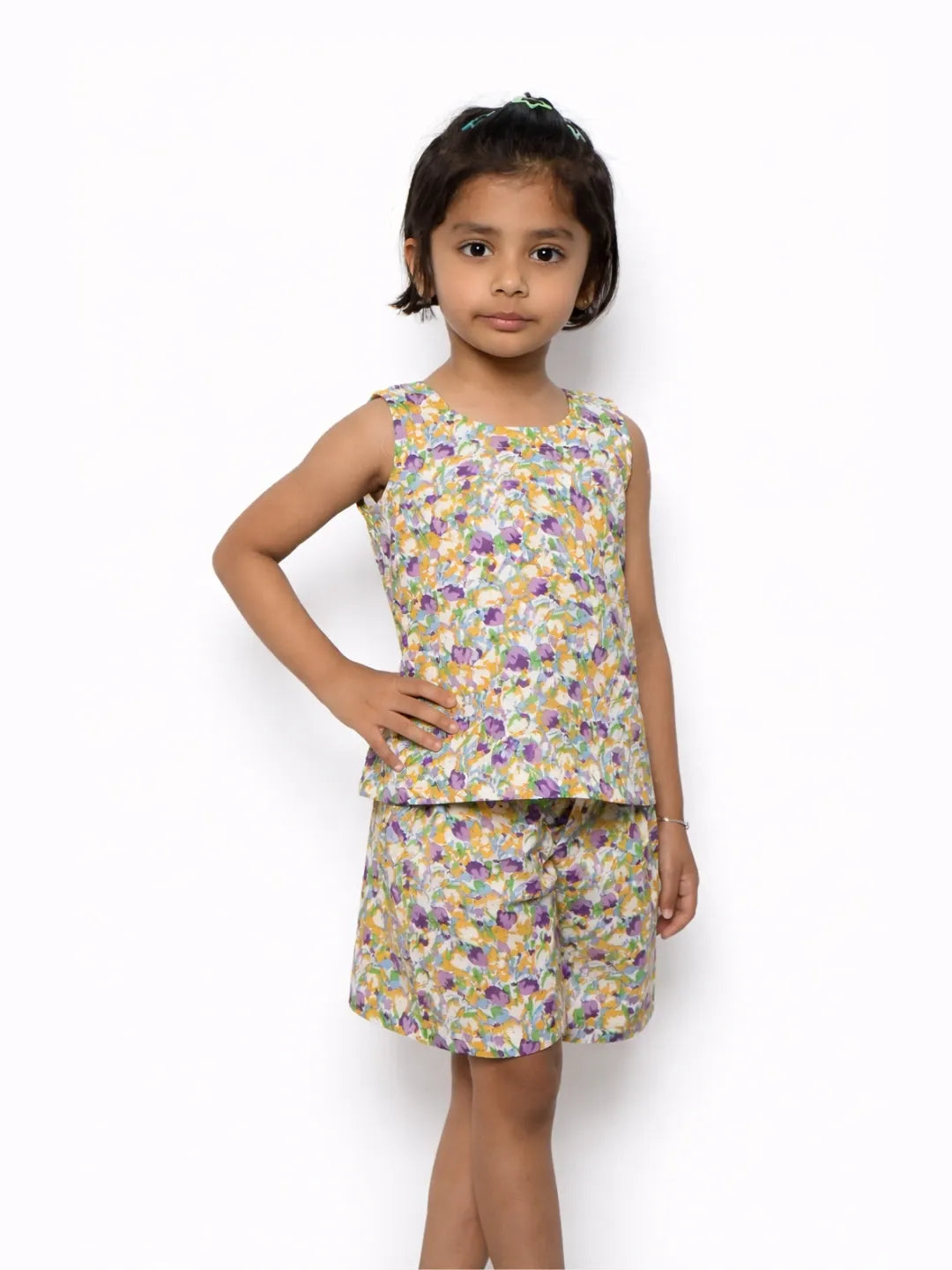 Cotton sleeveless top and shorts for girls